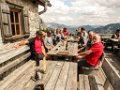 36  hier treffen wir auch eine zweite Gruppe der Breitenauer Naturfreunde die den Hochschwabgipfel betiegen haben